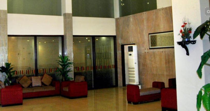 Hotel Radiance Μπιλβάρα Εξωτερικό φωτογραφία